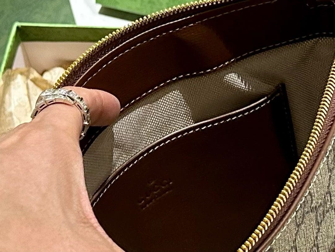 GUCCI SUPREME MESSENGER BAG - 图片 9