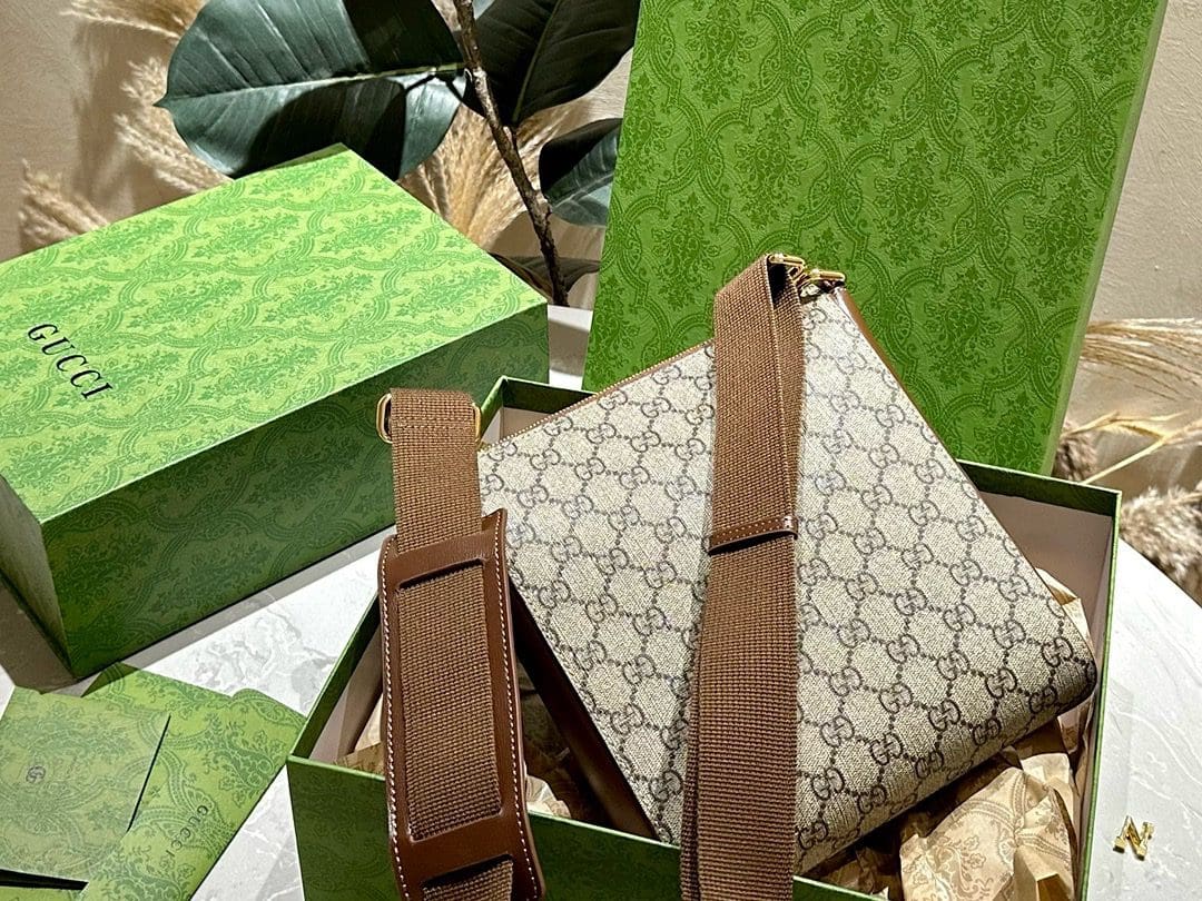 GUCCI SUPREME MESSENGER BAG - 图片 6