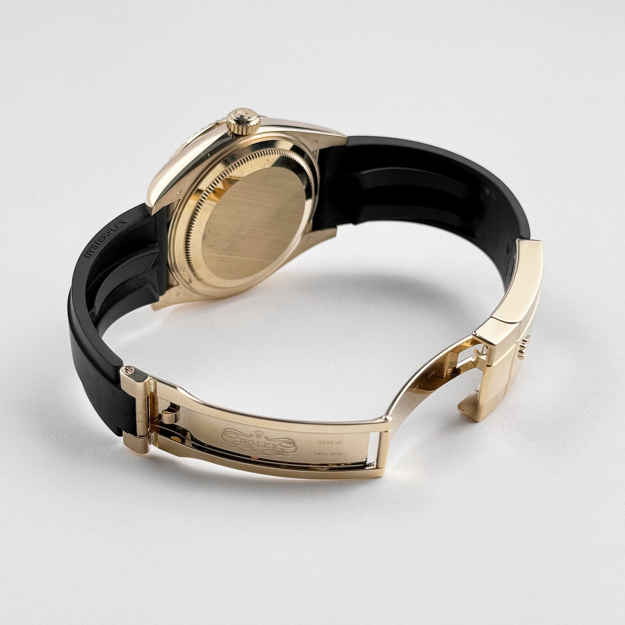 Rolex Sky-Dweller 326238 Yellow Gold Champagne Dial Rubber Strap (2022) - 图片 9