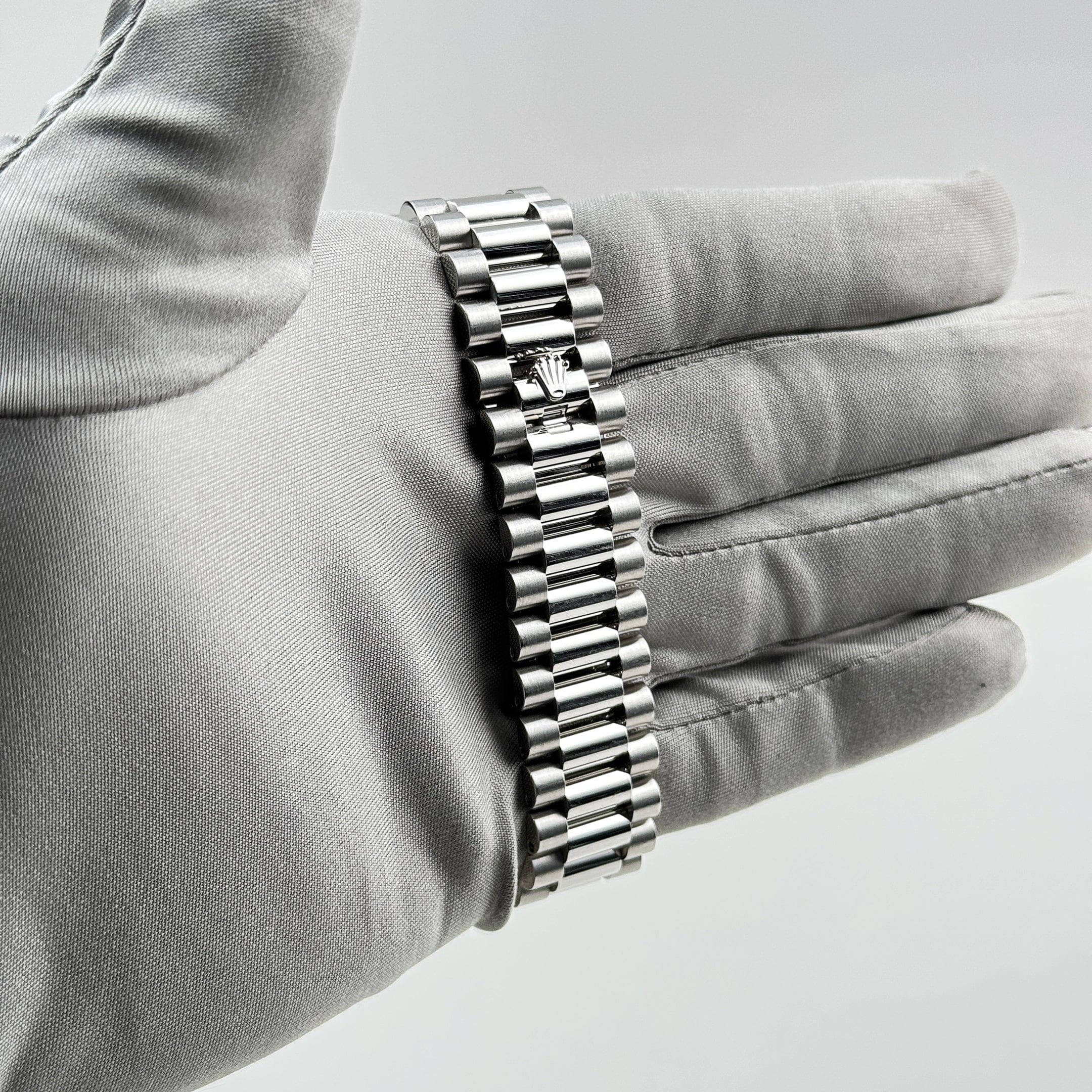 Rolex Day-Date 40 228206 Platinum Blue Dial (2022) - 图片 11