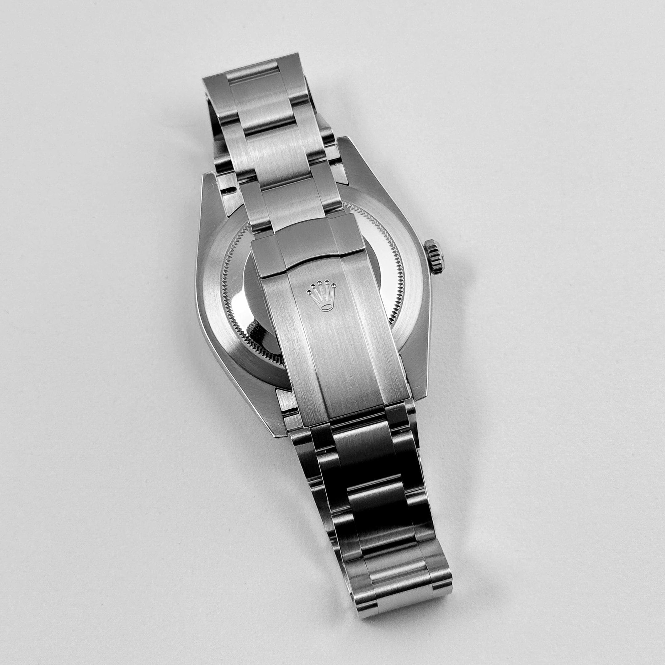 Rolex Oyster Perpetual 41 124300 Stainless Steel Red Dial (2021) - 图片 10